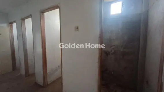 Industrial 2200m<sup>2</sup> for rent photo 5383178