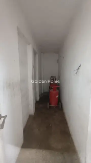 Industrial 2200m<sup>2</sup> for rent photo 5383186