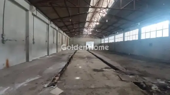 Industrial 2200m<sup>2</sup> for rent photo 5383202