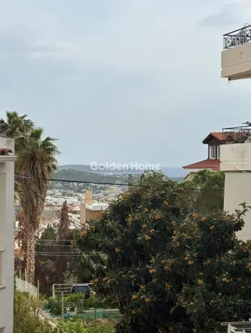 Floor Apartment 157m<sup>2</sup> for sale photo 2