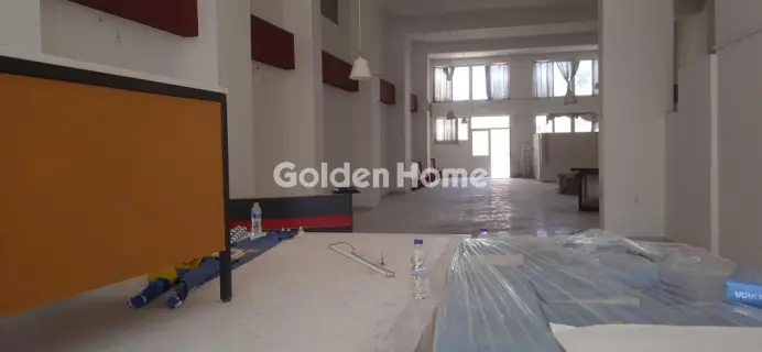 Store 1000m<sup>2</sup> for sale photo 5384871