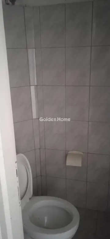 Store 1000m<sup>2</sup> for sale photo 5384873