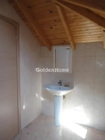 House 200m<sup>2</sup> for sale photo 5385156