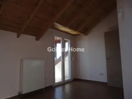 House 200m<sup>2</sup> for sale photo 5385158