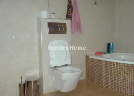 House 200m<sup>2</sup> for sale photo 5385162