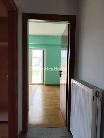 Maisonette Attached 210m<sup>2</sup> for sale photo 11