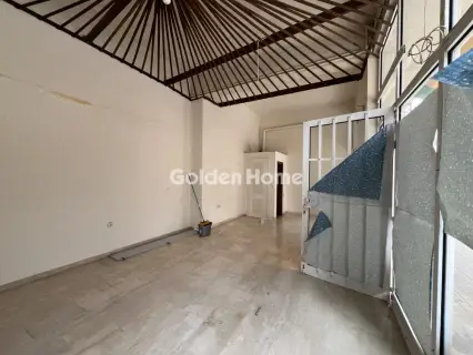 Store 33m<sup>2</sup> for sale photo 3