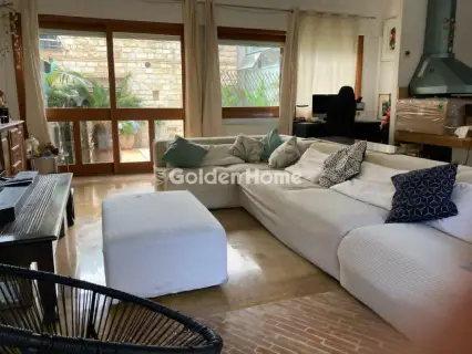 独立复式小屋 210m<sup>2</sup> for rent photo 5405313