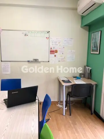 Office 100m<sup>2</sup> for rent photo 3