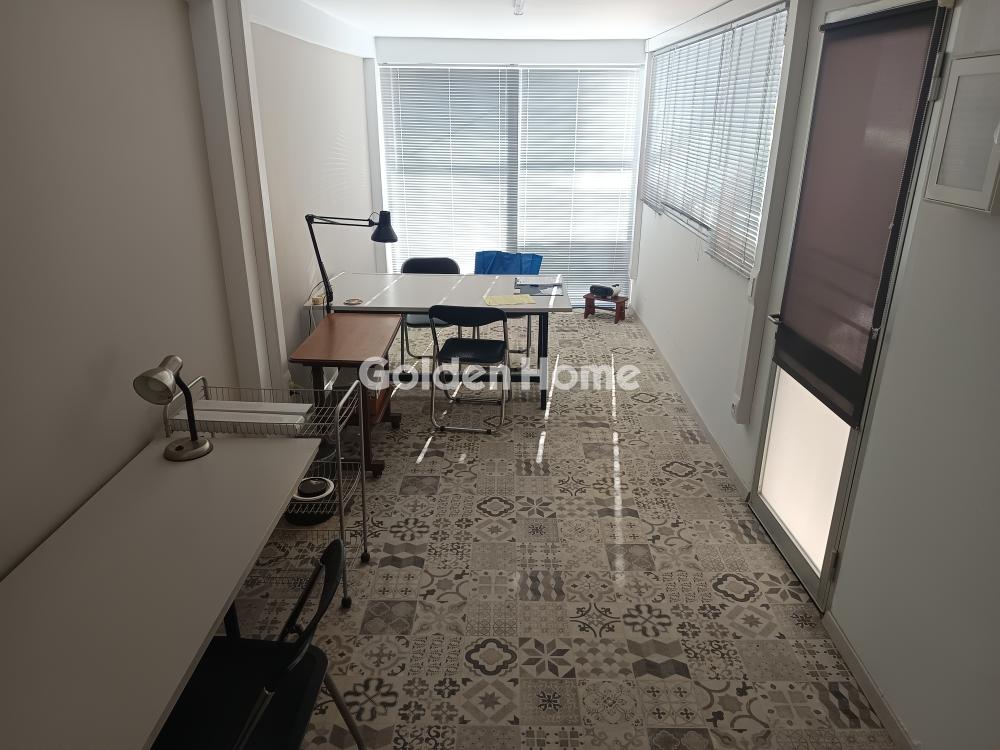 Office 89m<sup>2</sup> for rent display photo