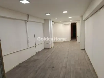 Store 336m<sup>2</sup> for rent photo 1