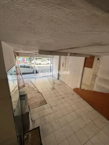 Store 44m<sup>2</sup> for rent photo 4