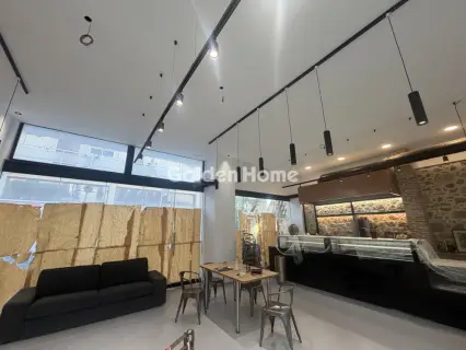 Selling a Business 90m<sup>2</sup> for rent photo 5