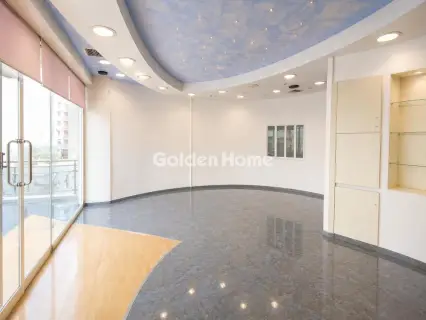 店铺 65m<sup>2</sup> for sale photo 3