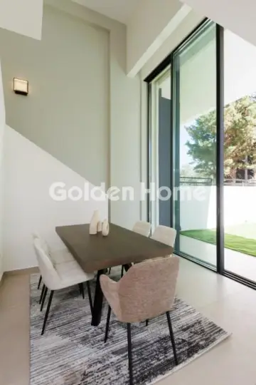 Independent Maisonette 137m<sup>2</sup> for rent photo 5388409