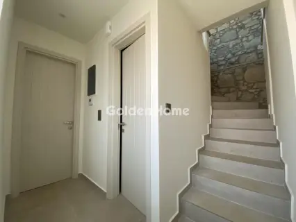 Independent Maisonette 100m<sup>2</sup> for sale photo 5388629