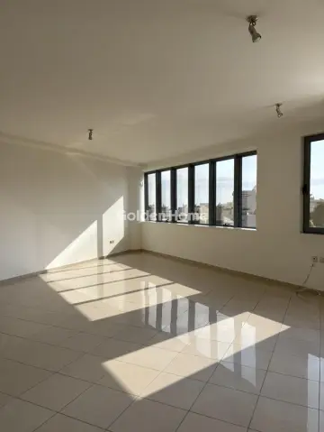 Office 69m<sup>2</sup> for rent photo 5391282