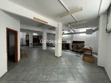 Warehouse 130m<sup>2</sup> for sale photo 1