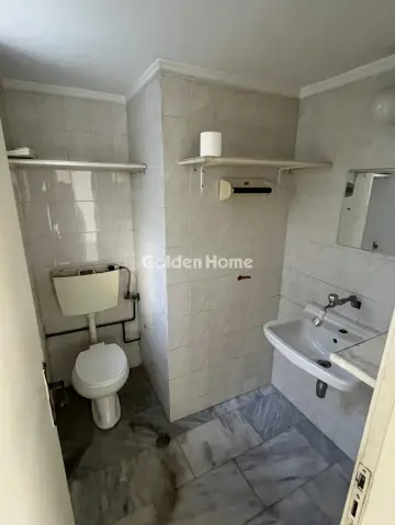 Store 75m<sup>2</sup> for rent photo 7