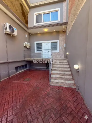 Building 385m<sup>2</sup> for sale photo 2