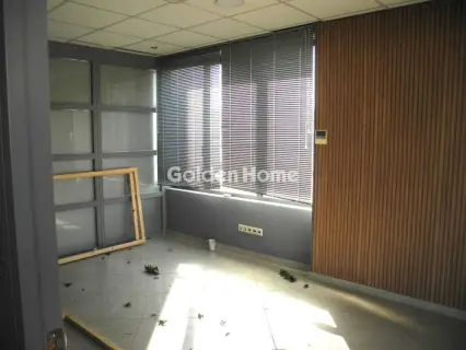 Independent Building 1165m<sup>2</sup> for sale photo 7