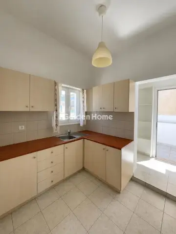 Office 48m<sup>2</sup> for rent photo 4