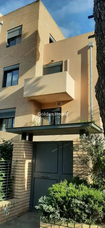 Maisonette Attached 226m<sup>2</sup> for sale photo 5390500