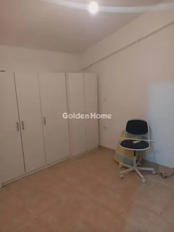 建物 195m<sup>2</sup> for sale photo 5390655