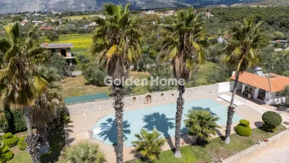 独立复式小屋 490m<sup>2</sup> for sale photo 5390716