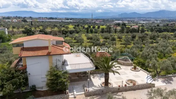 独立复式小屋 490m<sup>2</sup> for rent photo 5390710