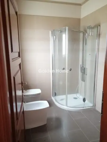 House 300m<sup>2</sup> for sale photo 17