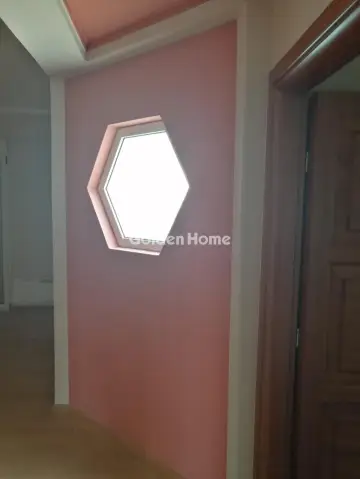 House 300m<sup>2</sup> for sale photo 19