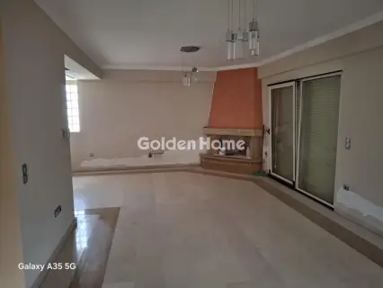 House 300m<sup>2</sup> for sale photo 1