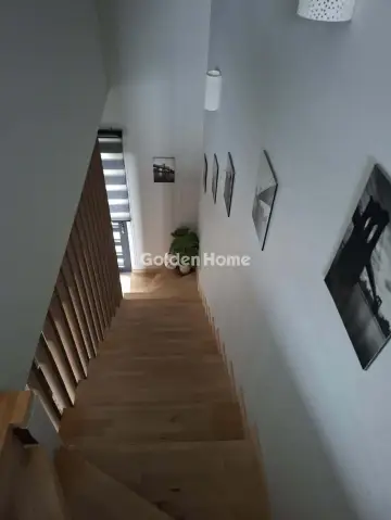 独立复式小屋 130m<sup>2</sup> for sale photo 3