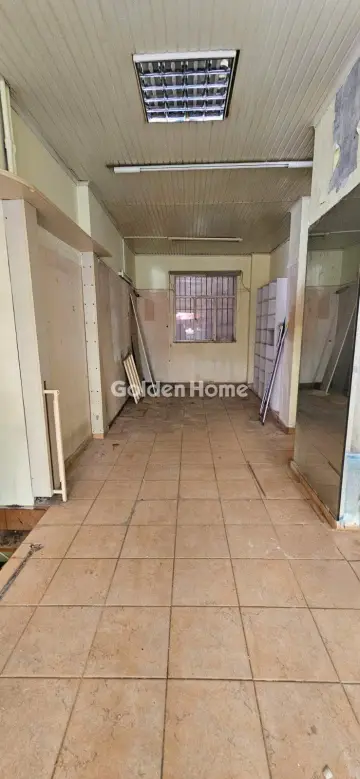 Store 130m<sup>2</sup> for rent photo 7