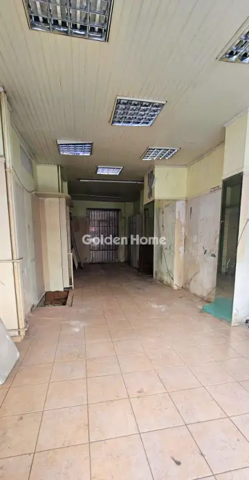 Store 130m<sup>2</sup> for rent photo 8