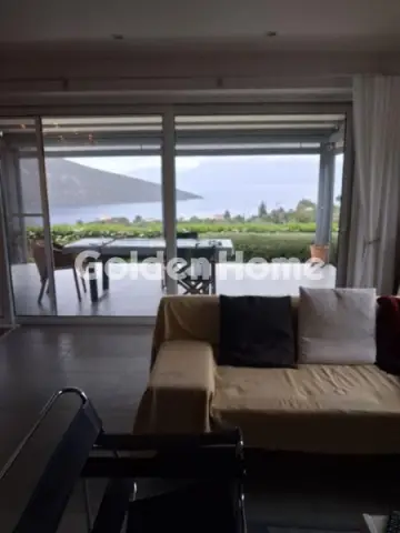 独立复式小屋 220m<sup>2</sup> for sale photo 13