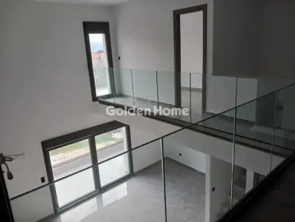 Maisonette Attached 173m<sup>2</sup> for sale photo 5403704