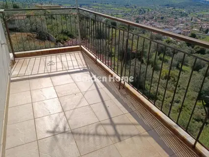 Independent Maisonette 77m<sup>2</sup> for sale photo 2