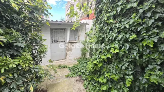 Οικιστικό 181τ.μ. προς πώληση φωτογραφία 1