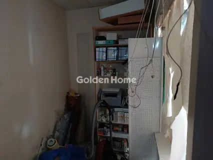 Store 52m<sup>2</sup> for rent photo 9