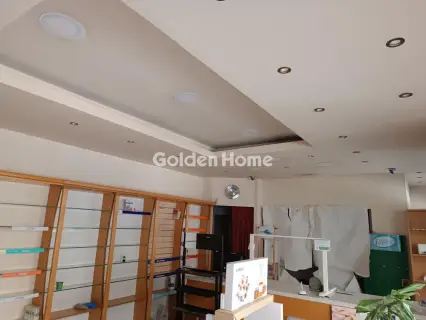 Store 52m<sup>2</sup> for rent photo 5