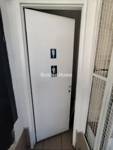 Store 150m<sup>2</sup> for rent photo 24