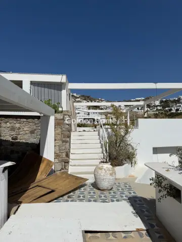 Κατάστημα 570τ.μ. προς ενοικίαση φωτογραφία 2