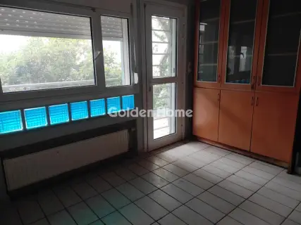 Independent Maisonette 283m<sup>2</sup> for sale photo 5397873