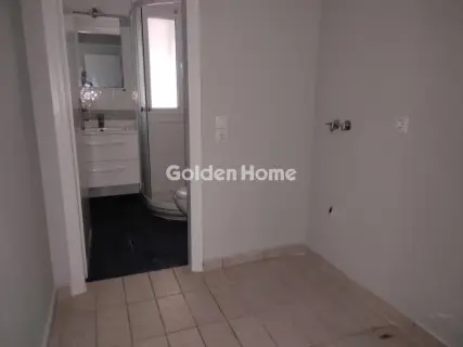 Independent Maisonette 283m<sup>2</sup> for sale photo 5397883