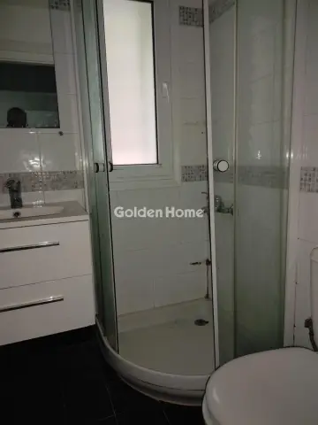 Independent Maisonette 283m<sup>2</sup> for sale photo 5397886