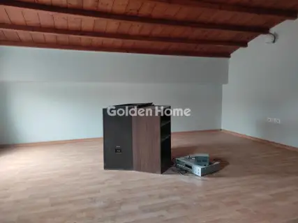 Independent Maisonette 283m<sup>2</sup> for sale photo 5397867