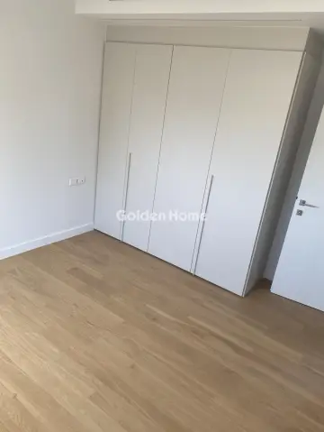 Floor Apartment 80m<sup>2</sup> for rent photo 5402926