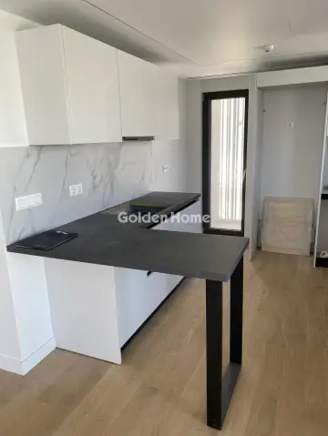 Floor Apartment 80m<sup>2</sup> for rent photo 5402910